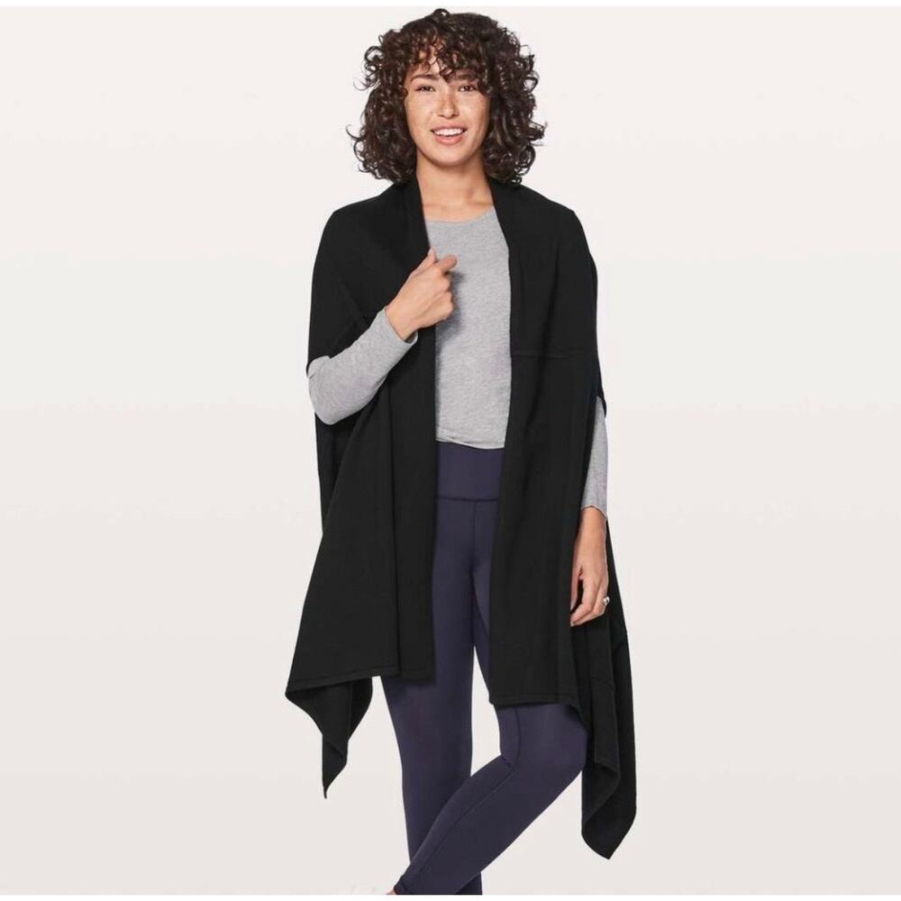 Lululemon Live freely wrap